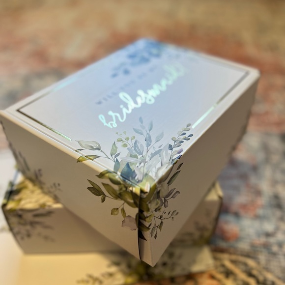 ‘will you be my bridesmaid?’ Boxes x 4 count never used - Picture 2 of 5